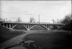 CrawfordStreetBridge1915.jpg