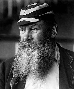 WG Grace c1902.jpg