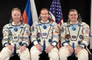 Crew of soyuz tma7.gif