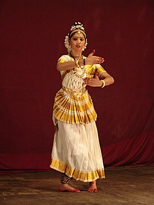 Kerala 06 dance.jpg