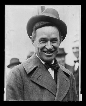 Will Rogers portrait.jpg